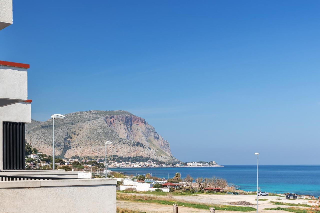 Vacanze Al Mare By Domusicily Mondello Bagian luar foto